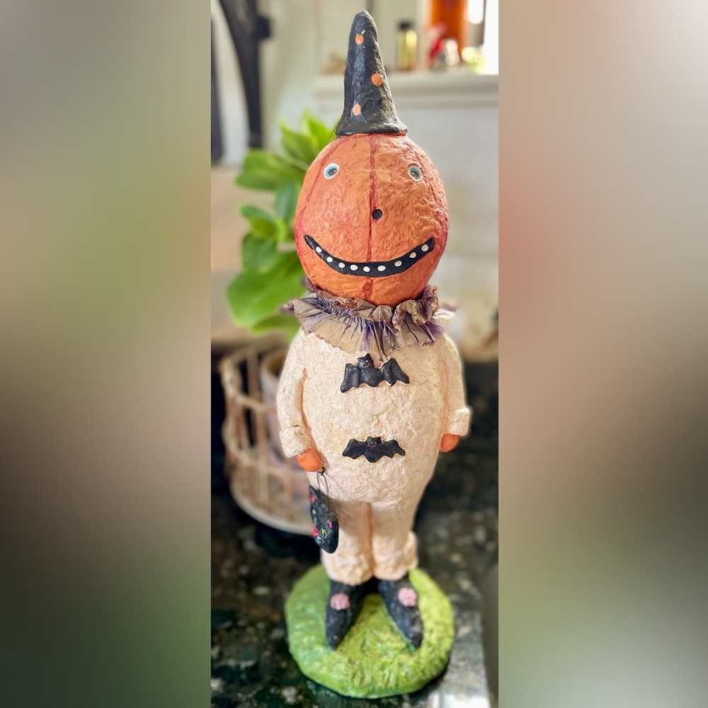Large FOLK ART HALLOWEEN PUMPKIN MAN